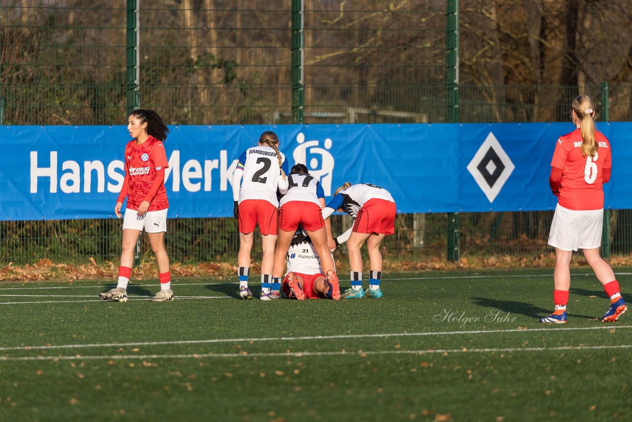 Bild 87 - wBJ Hamburger SV - Holstein Kiel : Ergebnis: 8:0